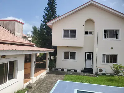 Detached House with Pool and Solar System — Goshen Beach Facing Coastal Expressway, Lekki Phase 1, Lekki, Lagos