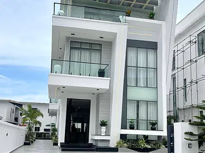 Spacious and Beautiful 5 Bedroom Duplex — Osapa, Lekki, Lagos
