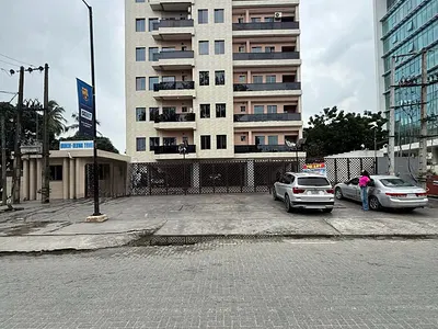 Beautiful 2 Bedroom Apartment — Victoria Island (VI), Lagos