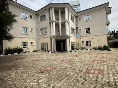 10-Bedroom Detached Luxury Duplex — Jabi, Abuja