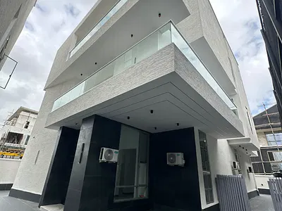 6 Bedroom Detached Duplex with Elevator — Banana Island, Ikoyi, Lagos