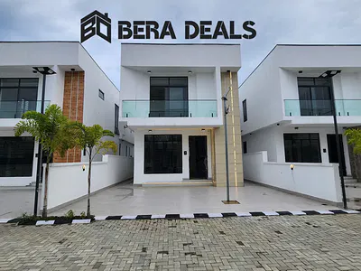 4 Bedroom Fully Detached Houses — Lekki, Lagos