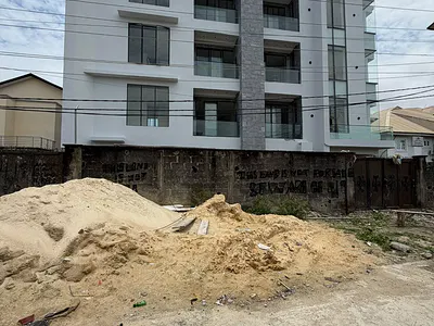 Modern 2 Bedroom Apartment with Swimming Pool — Ikate, Ikate Elegushi, Lekki, Lagos