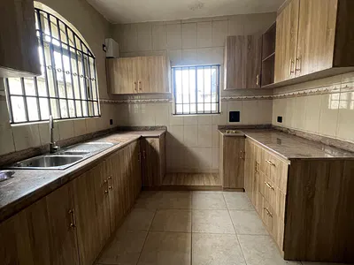 3 Bedrooms Flat — Lekki Phase 1, Lekki, Lagos