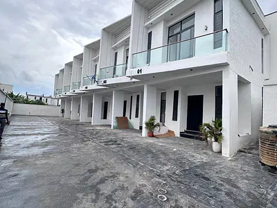 Premium 4 Bedroom Terraced Duplex Ĥ³ — Premium 4 Bedroom Terraced Duplex in Lekki Scheme 2, Lekki, Lagos