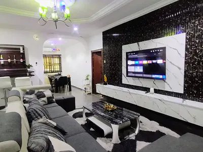 4 Bedroom Apartment with Swimming Pool — Ugbor, GRA, Benin, Oredo, Edo