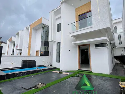 Luxury 4 Bedroom Fully Detached Duplex + BQ, Swimming Pool — Chevron, Lekki, Lagos