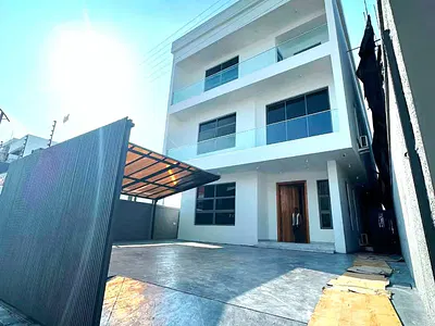 5-Bedroom Waterfront Fully Detached Duplex — Parkview, Ikoyi, Lagos