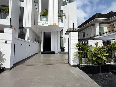 A Luxury 5bedroom Detached Duplex with BQ Swimming — Ikota, Ikota, Lekki, Lagos
