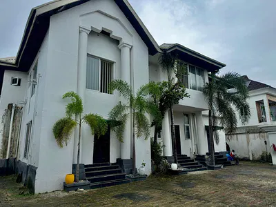 20 Bedrooms Duplex — Off Admiralty Way, Lekki Phase 1, Lekki, Lagos