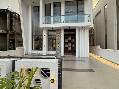 5-Bedroom Fully Detached Luxury Duplex — Lekki, Lagos
