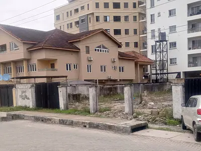 900SQM Commercial Land — Off Lekki Epe Express., Oniru, Victoria Island (VI), Lagos