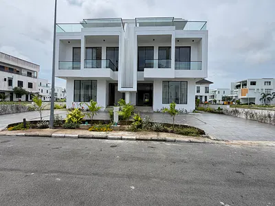 5bedroom Semi Detached Duplex with Swimming — Lekki, Lagos