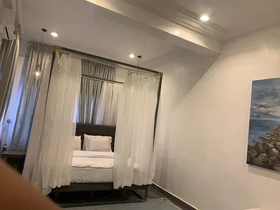 One-Bedroom Apartment — Guzape District, Abuja
