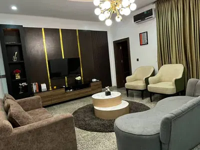 Classic Three-Bedroom Apartment — Guzape District, Abuja