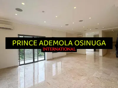 Quiet and Luxury 4 Bedroom Maisonette on 2 Floors, BQ, Pool, Gym Etc — Ikoyi, Lagos