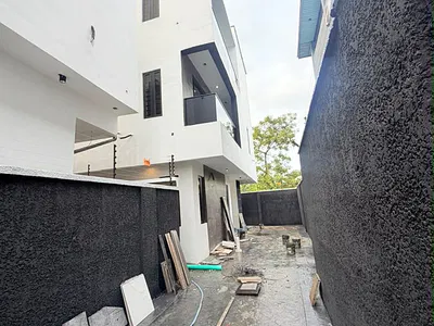 Newly Built 5 Bedroom Fully Detached Duplex with BQ and Swimming Pool — Ikeja, Lagos