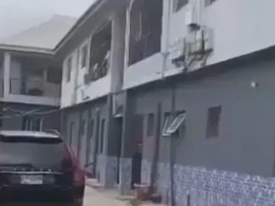 12 Flats= 7nos of 2bed, 4nos of Miniflat, 1no of Selfcon on Full Plot — Agodo Egbe Off Isolo Ikotun Road, Ikotun, Lagos