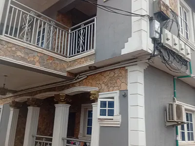 Executive 3 Bedroom Flat — Anthony Uzom Estate, Oyeyemi Off Akute Ajuwon Road, Ojodu Berger, Ojodu, Lagos