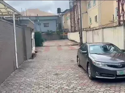 1290SQM Land — Shonibare Estate, Maryland, Lagos