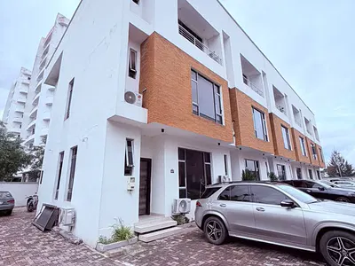 4-Bedroom Terraced Duplex with BQ — Periwinkle Estate, Lekki Phase 1, Lekki, Lagos