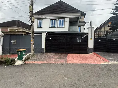 Building of 7bedroom Flats — Estate, GRA Phase 1, Magodo, Lagos