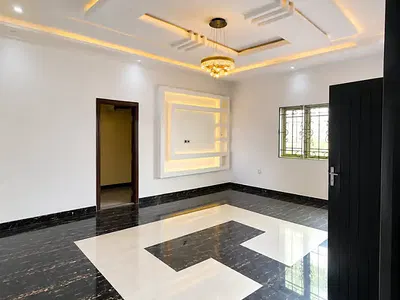 3 Bedroom Flat — Off Cole Street, Surulere, Lagos