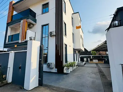 Beautiful Fully Furnished 4 Bedroom Fully Detached Duplex + BQ — Igando, Ikotun, Lagos