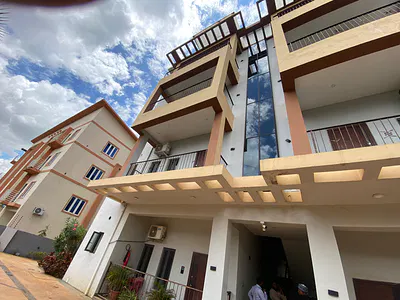 3 Bedroom House with En-Suite Bedrooms — Jahi, Abuja