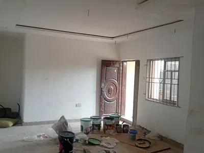 Mini Flat with Modern Facilities — Off Bakery Bus Stop, Akowonjo, Alimosho, Lagos