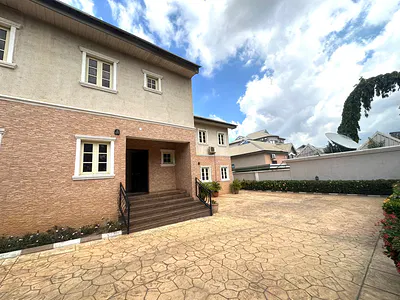 A Beautiful and Spacious 4 Bedroom Duplex — Wuse 2, Wuse 2, Abuja