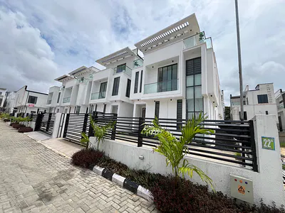 5 Bedroom Detached Duplex — Eleganza, Lekki, Lagos