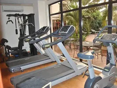 Luxury Hotel with 22 Executive Rooms — Osborne 2, Ikoyi, Lagos