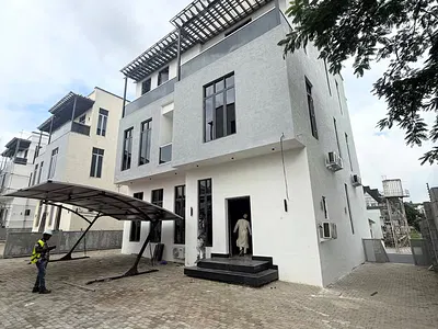 Luxurious 5 Bedroom Detached Duplex 2 Bedroom Basement, Elevator Shaft — Serene and Well Secured Neighborhood, Asokoro District, Abuja
