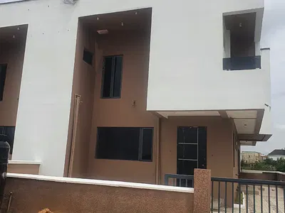 5 Bedroom Semi-Detached House with Boys Quarters — Periwinkle Estate, Orange Island Road, Lekki Phase 1, Lekki, Lagos