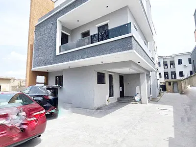 Luxury 6 Bedroom Detached Duplex with BQ — Ikeja, Lagos