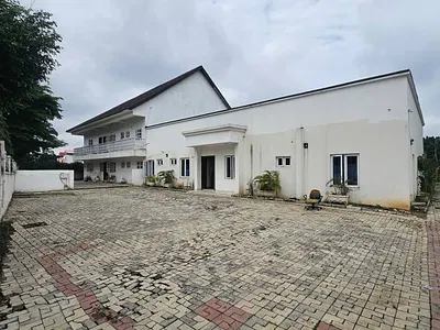 Beautiful 16 Bedrooms Multipurpose Duplex, BQ, Serene Neighborhood — Maitama District, Abuja