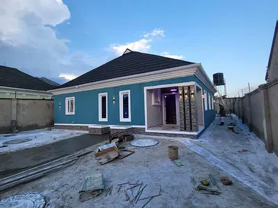 3 Bedroom Detached Bungalow with BQ & Security House — Green View Estate, Oritamerin, Ibadan, Oyo