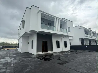 5 Bedroom Fully Detached Duplex — Lekki, Lagos