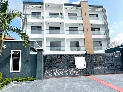 Ideal for Airbnb. 2 & 3 Bedroom Apartment with Pool — Lekki, Lagos