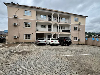 Decent 2 Bedroom Spacious & Serviced Apartment — Serene Neighborhood, Maitama District, Abuja
