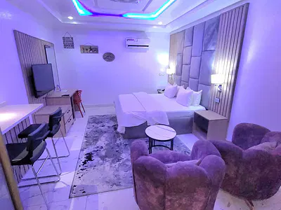 Studio Self Contain Apartment with Swimming Pool and Gym Services — Galadimawa, Abuja