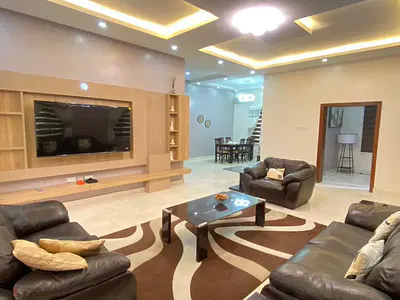 5 Bedroom Detached House with Boys' Quarters — Lekki, Lagos