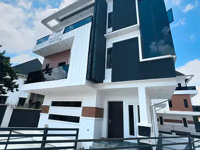 Distinguished 6-Bedroom Duplex with Elevator — Asokoro District, Abuja