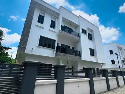 Stylish 7-Bedroom Duplex with Elevator — Asokoro District, Abuja