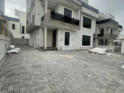 5 Bedroom Detached Duplex — GRA, Agodi, Ibadan, Oyo