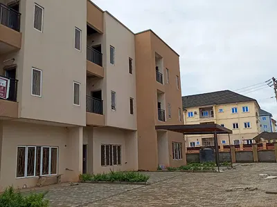 Modern 4-Bedroom Apartment with BQ — Kaura, Abuja