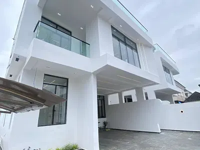 5-Bedroom Detached Duplex with Boys' Quarters — Lekki, Lagos