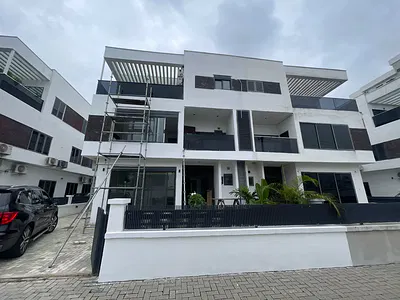 4 Bedroom Semi-Detached Smart Home with Study and BQ — Banana Island Road, Ikoyi, Lagos