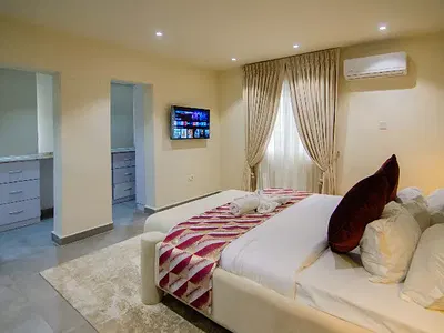 4 Bedroom Luxury Detached Duplex — Off Admiralty Way, Lekki Phase 1, Lekki, Lagos